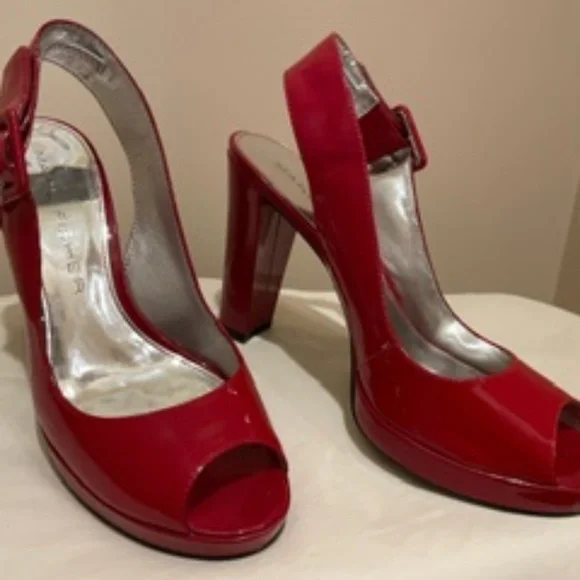 Marc Fisher - Maraya - Medium Red Patent Heels - Size 8.5 M - Picture 7 of 8